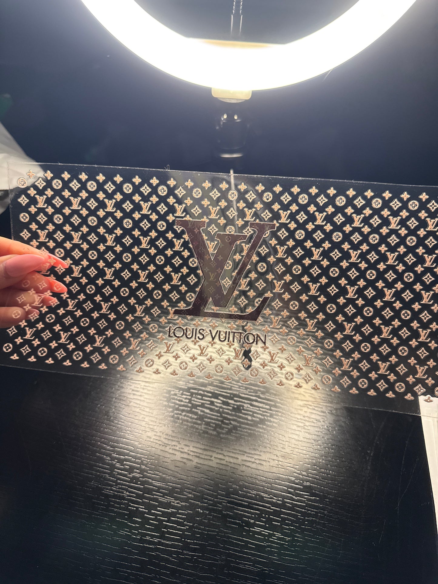 Brown LV