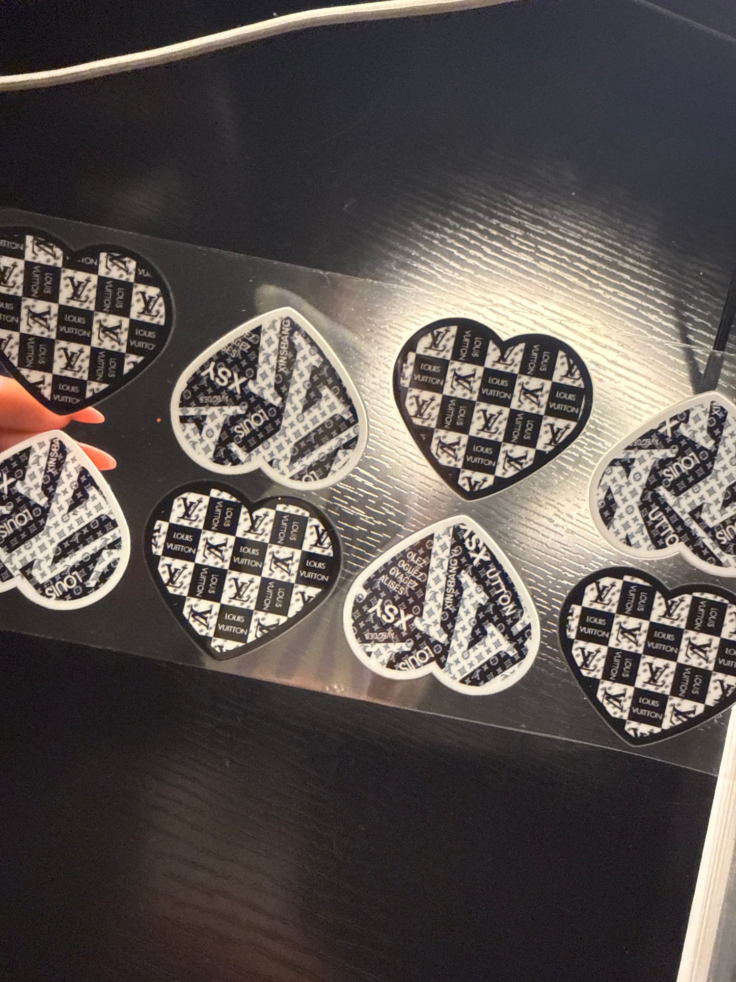 B&W hearts