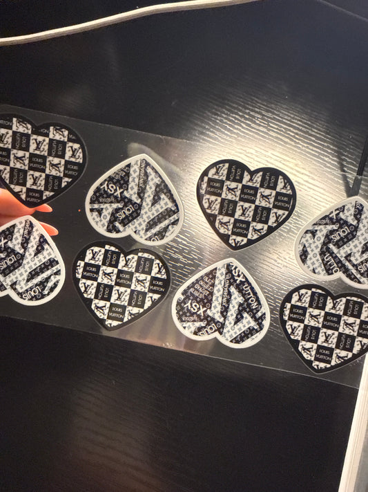 B&W hearts