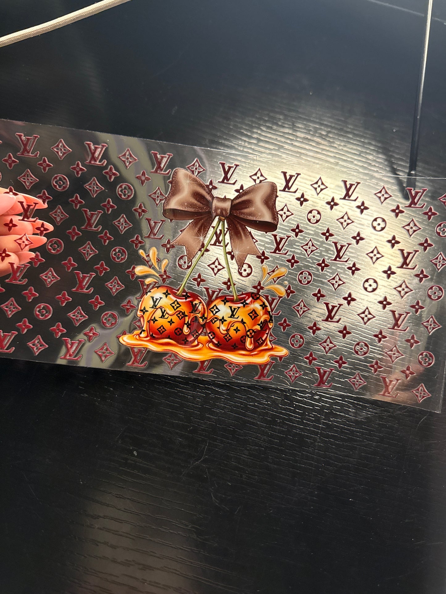 Bronze LV cherries